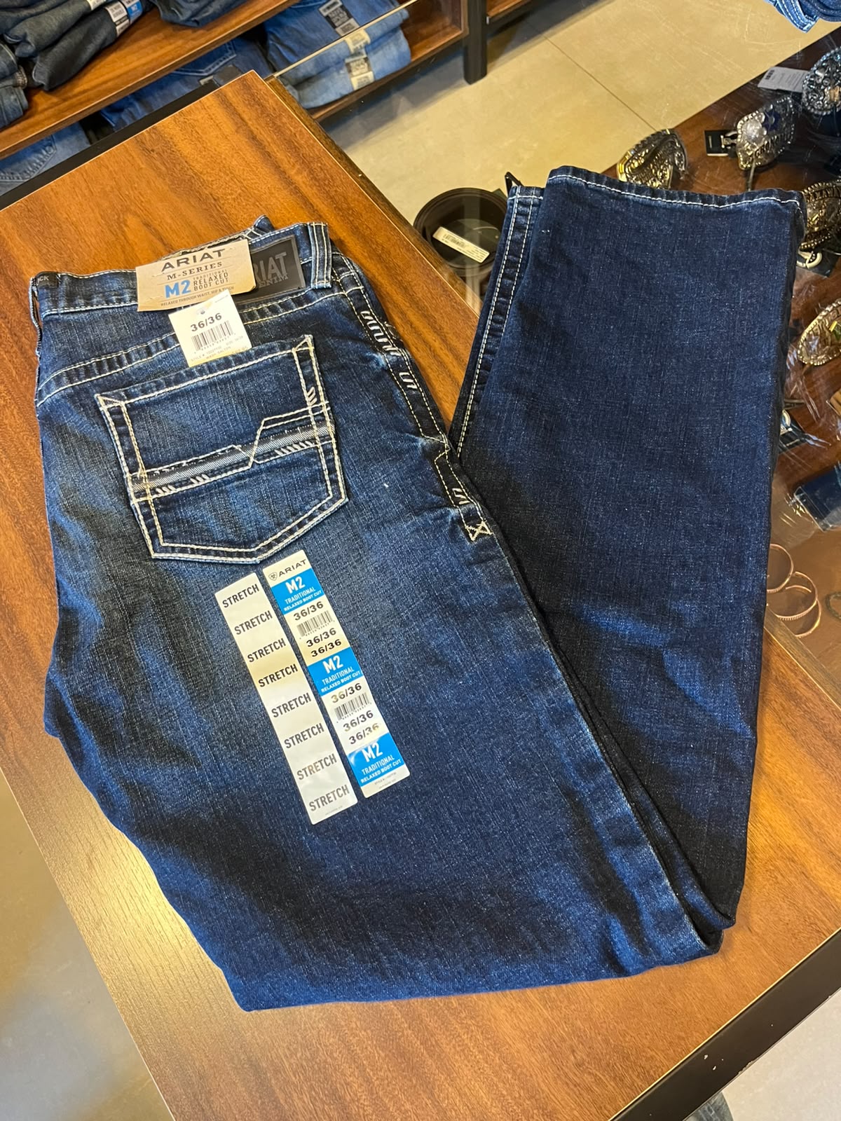CALÇA ARIAT MASCULINA M2 RELAXED BOOTCUT 10027730 - Imagem 5